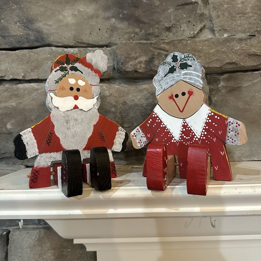 Vintage Folk Art Wooden Mr. & Mrs. Santa Claus Shelf Sitters Christmas Decor